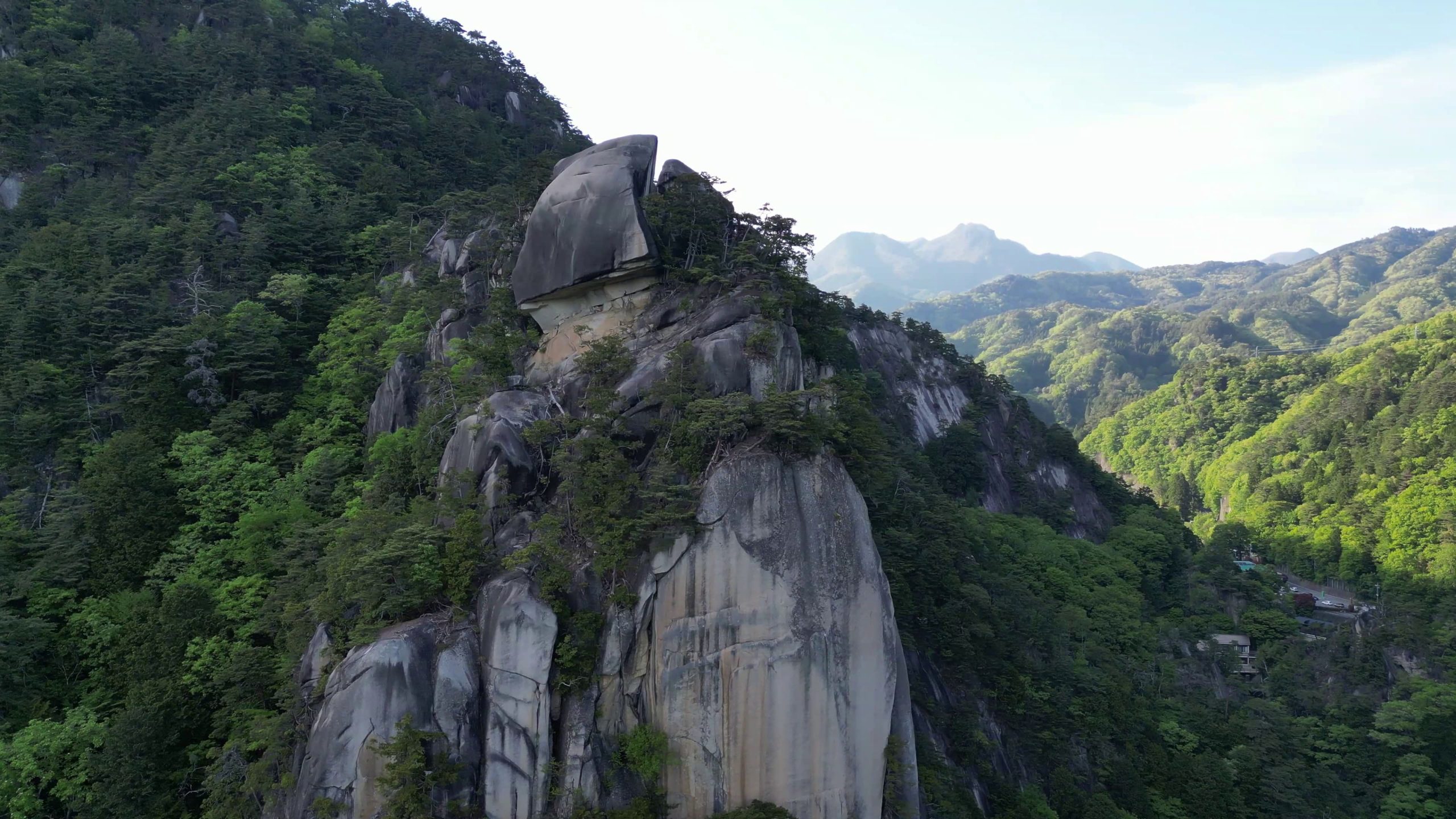 山梨県の景勝地 【昇仙峡】ドローン映像～日本五大名峡の一つ　Drone footage of scenic spots in Japan